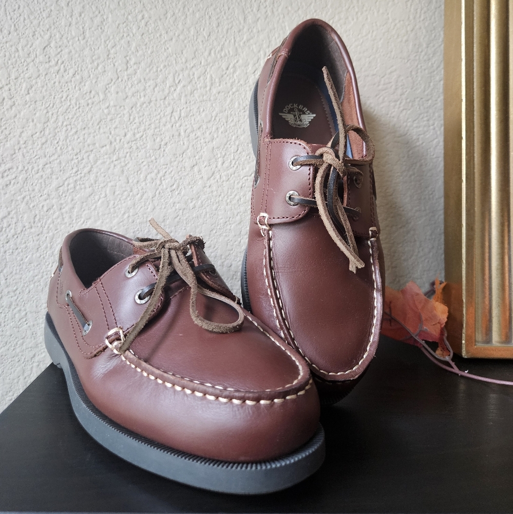 Dockers Castaway Boat Shoes 9.5 Raisin Leather